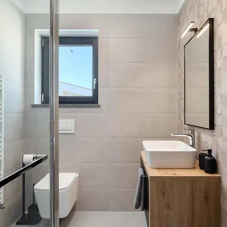 Modern Nea With Outdoor Pool In *