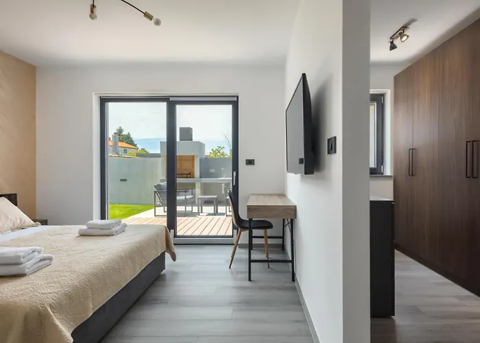 Modern Nea With Outdoor Pool In *