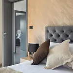 Modern Nea With Outdoor Pool In * Pula